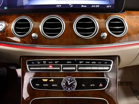 Used 2019 Mercedes-Benz E 450 4MATIC Wagon image 14