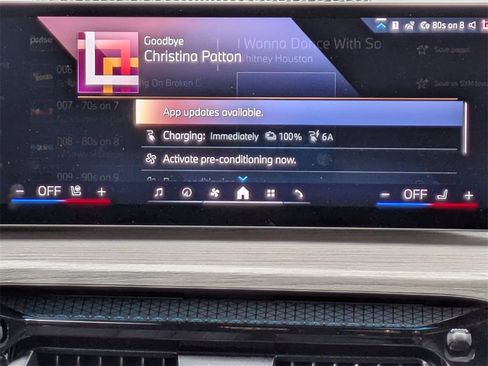 Used 2025 BMW i4 xDrive40i image 17