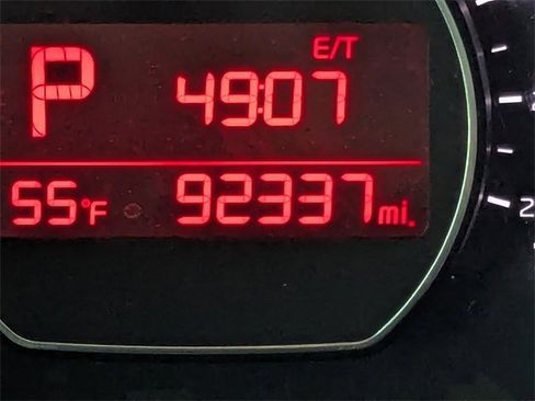 Used 2017 Kia Soul + image 26