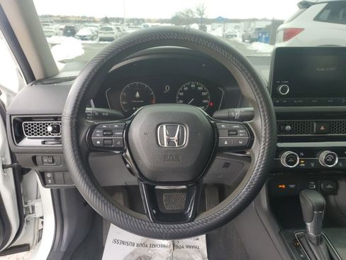 Used 2022 Honda Civic LX image 13