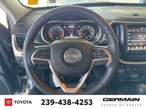 Used 2014 Jeep Cherokee Limited image 20