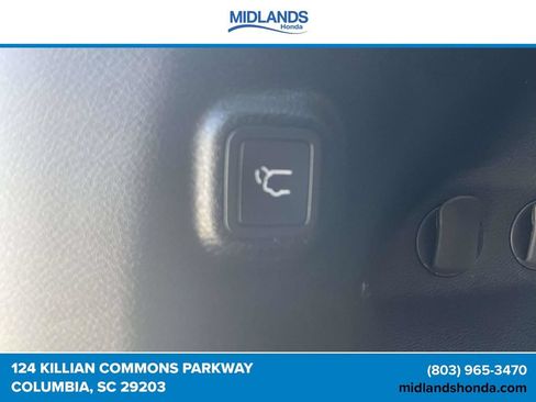 Used 2019 Jeep Cherokee Limited FWD image 9