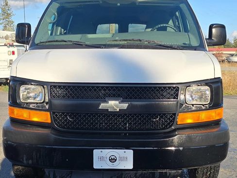 Used 2013 Chevrolet Express 3500 LS w/ Power Package image 3