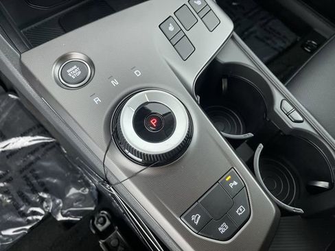 New 2026 Kia Sportage EX image 32