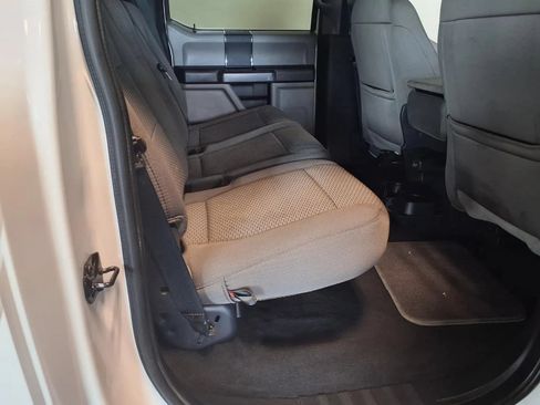 Used 2022 Ford F250 XLT AWD/4WD image 9