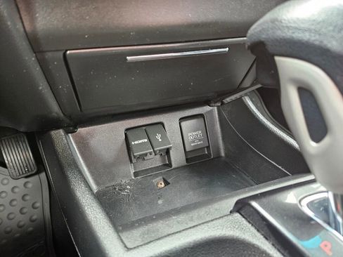 Used 2015 Honda Civic SE image 21