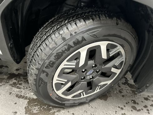 Used 2025 Subaru Forester Premium w/ Convenience Package #1 image 11