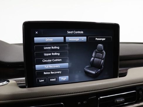 Used 2022 Lincoln Aviator Reserve w/ Equipment Group 201A RWD image 28