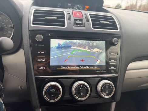 Used 2018 Subaru Forester 2.5i Premium w/ All-Weather Package image 16