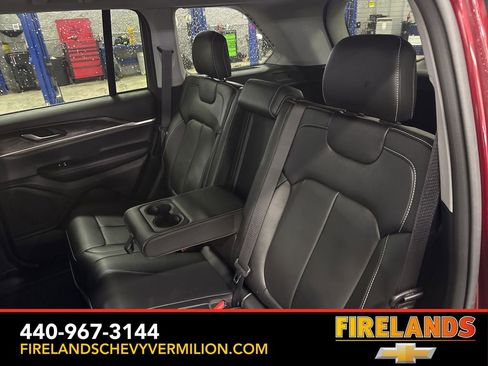 Used 2023 Jeep Grand Cherokee Limited image 30