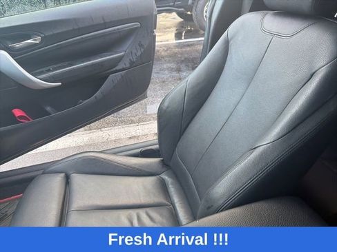 Used 2015 BMW M235i Coupe image 5