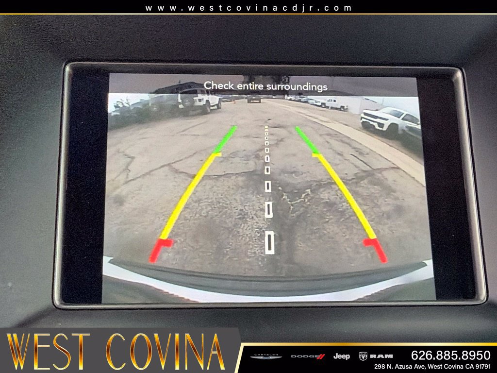 Used 2021 Jeep Grand Cherokee Laredo RWD image 22