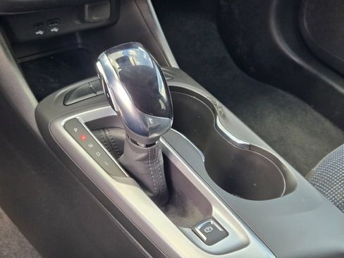 Used 2026 Buick Envista Preferred FWD image 38