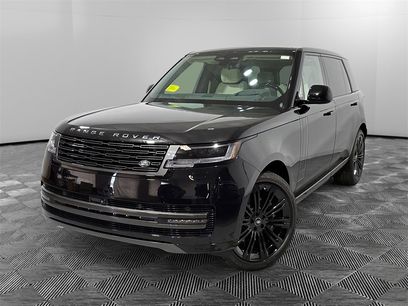 New 2025 Land Rover Range Rover Long Wheelbase SE