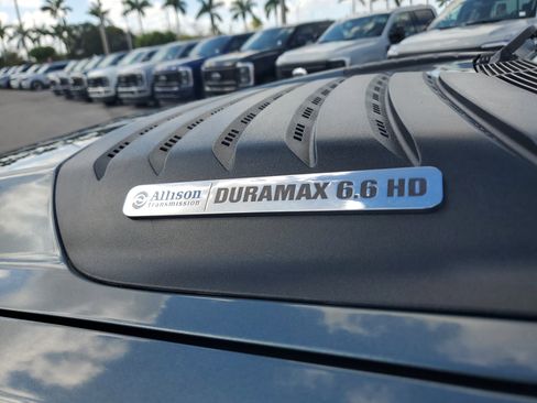 Used 2014 Chevrolet Silverado 2500 LTZ w/ LTZ Plus Package image 28