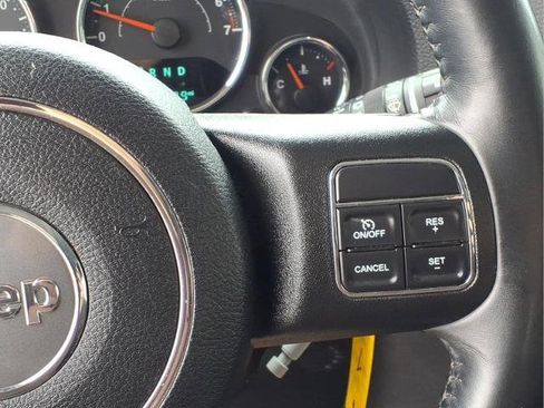 Used 2017 Jeep Wrangler Unlimited Sport w/ Quick Order Package 24S AWD/4WD image 16
