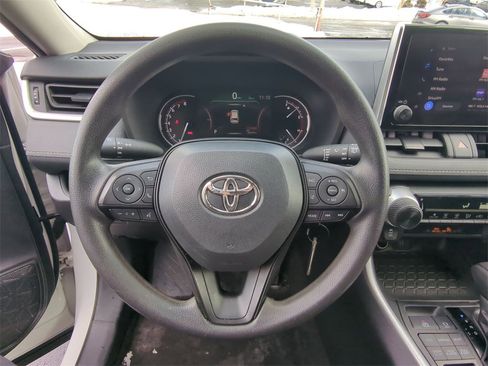 Used 2024 Toyota RAV4 LE image 17