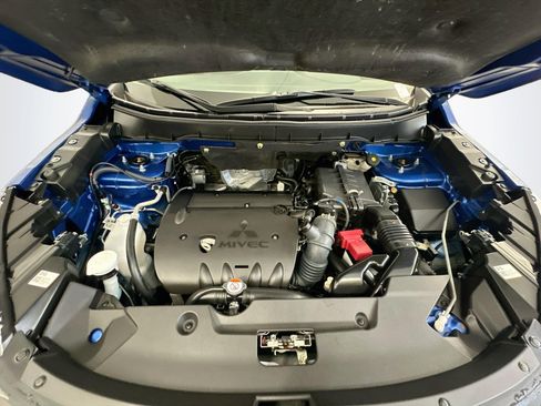 Used 2024 Mitsubishi Outlander Sport AWD image 33