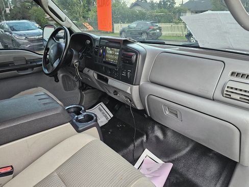 Used 2007 Ford F250 XL image 15