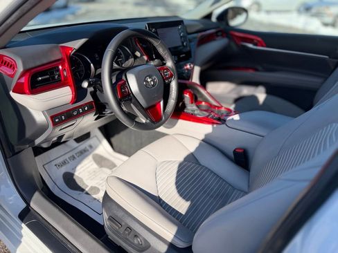 Used 2023 Toyota Camry SE image 13