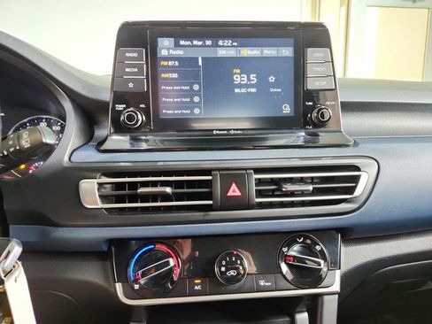 Used 2021 Kia Seltos S w/ Paint Protection Package image 15