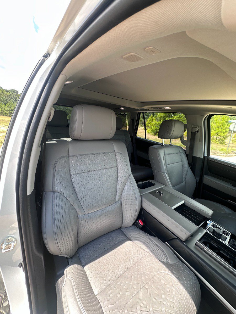 Used 2024 Toyota Sequoia Limited AWD/4WD image 22
