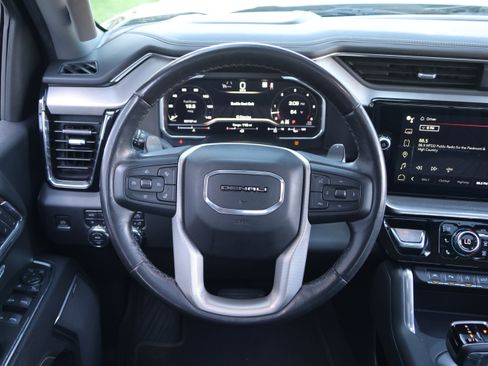 Used 2023 GMC Sierra 1500 Denali w/ Technology Package image 18