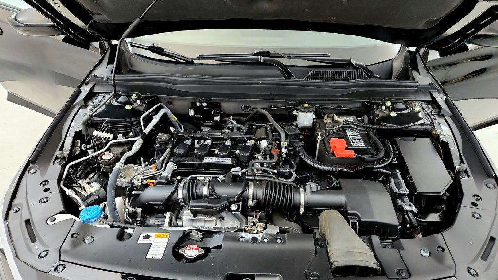 Used 2020 Honda Accord LX image 14