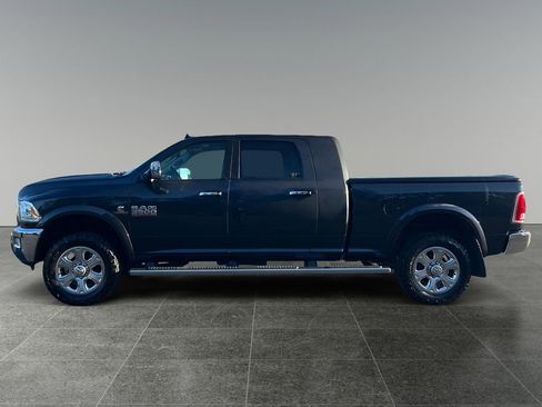 Used 2017 RAM 3500 Laramie AWD/4WD image 4