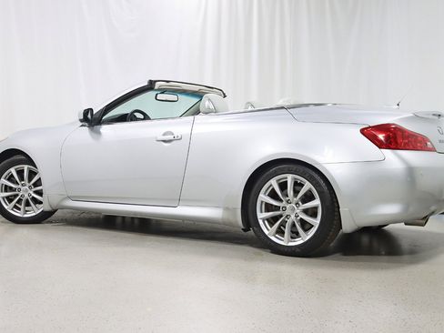 Used 2013 INFINITI G37 Sport w/ Premium Pkg RWD image 10