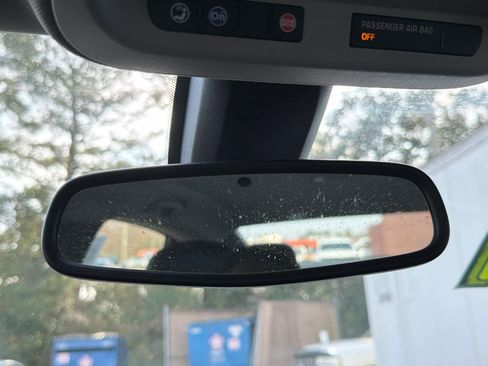 Used 2019 Chevrolet Impala LT w/ LT Convenience Package image 20