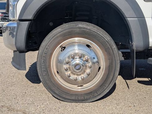 Used 2020 Ford F550 2WD Regular Cab Super Duty image 30