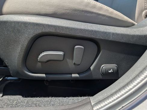 Used 2018 Subaru Forester 2.5i Limited AWD/4WD image 13
