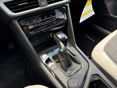 New 2026 Volkswagen Taos SE AWD/4WD image 11