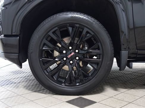 Used 2024 GMC Sierra 1500 Denali AWD/4WD image 28