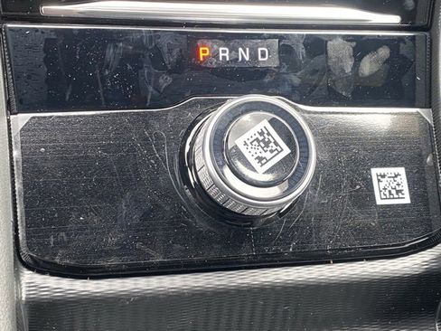 New 2025 Jeep Grand Cherokee Altitude image 24