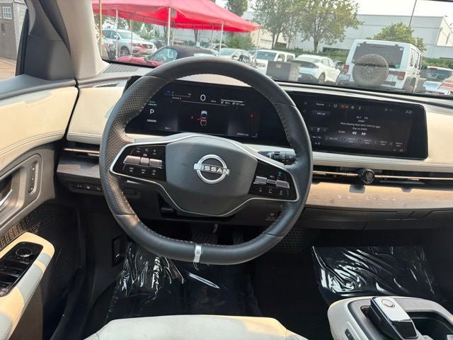 Used 2023 Nissan Ariya FWD image 11