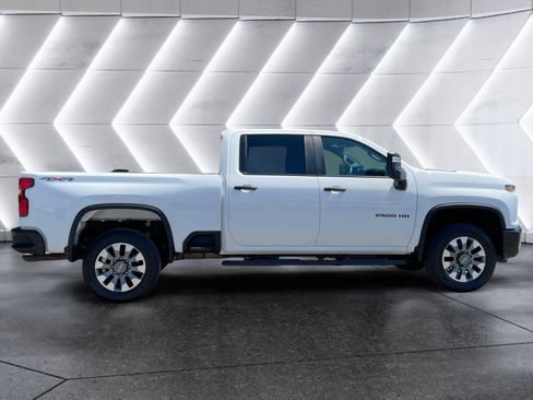 Used 2023 Chevrolet Silverado 2500 Custom w/ Custom Value Package AWD/4WD image 24