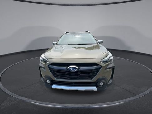 Certified 2023 Subaru Outback Touring AWD/4WD image 3