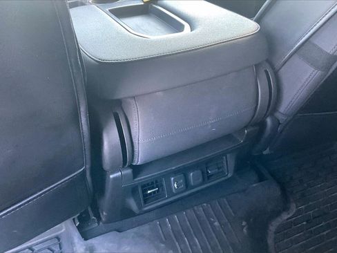 Used 2019 GMC Sierra 1500 SLE w/ SLE Value Package image 11