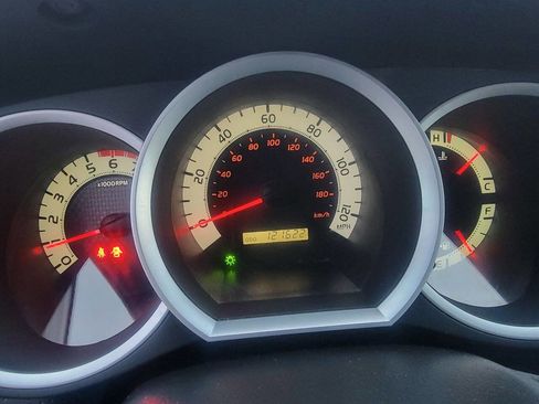 Used 2012 Toyota Tacoma 4x4 Double Cab image 30