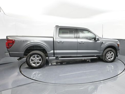 Used 2025 Ford F150 Lariat w/ FX4 Off-Road Package image 31