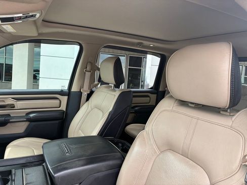 Used 2019 RAM 1500 Limited AWD/4WD image 12