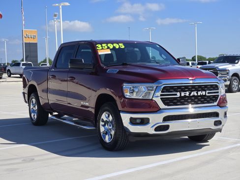 Used 2022 RAM 1500 Big Horn AWD/4WD image 4