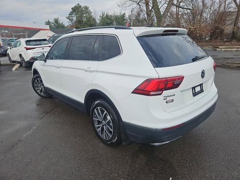 Used 2018 Volkswagen Tiguan SE w/ 3rd Row Seat Package image 5