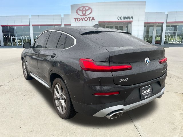 Used 2023 BMW X4 xDrive30i w/ Premium Package AWD/4WD image 3