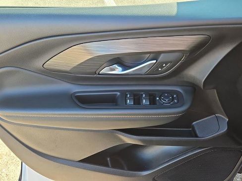 Certified 2024 GMC Terrain SLE image 21