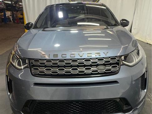 Used 2020 Land Rover Discovery Sport SE R-Dynamic image 2
