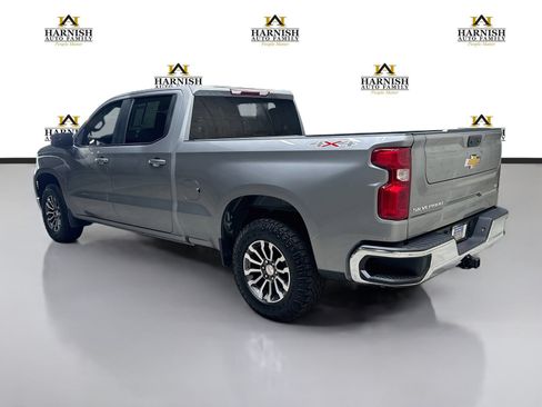 Used 2023 Chevrolet Silverado 1500 LT AWD/4WD image 8