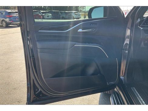 Used 2022 Cadillac Escalade ESV Sport image 24